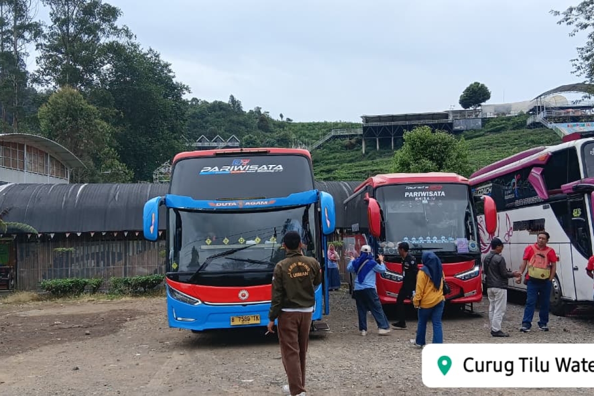 Gemericik Air Menyejukkan: Perjalanan Wisata Seru dari Jakarta ke Curug Tilu Waterfalls