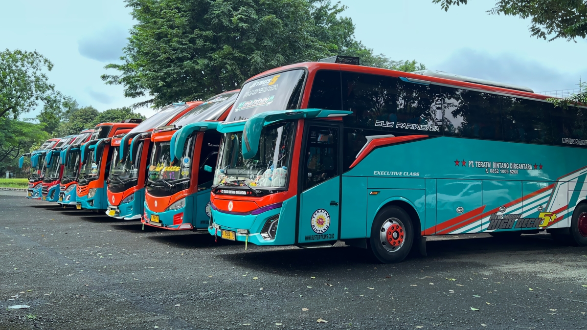 Sewa Bus Pariwisata